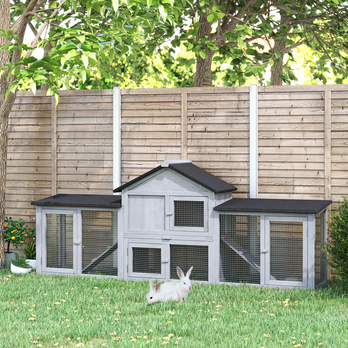 Coelheira de Exterior Grande Gaiola de Madeira para 2-4 Coelhos com Teto Asfáltico Recinto de Arame Bandeja Removível e Rampas 210x45,5x84,5cm Cinza e Preto — foto 2