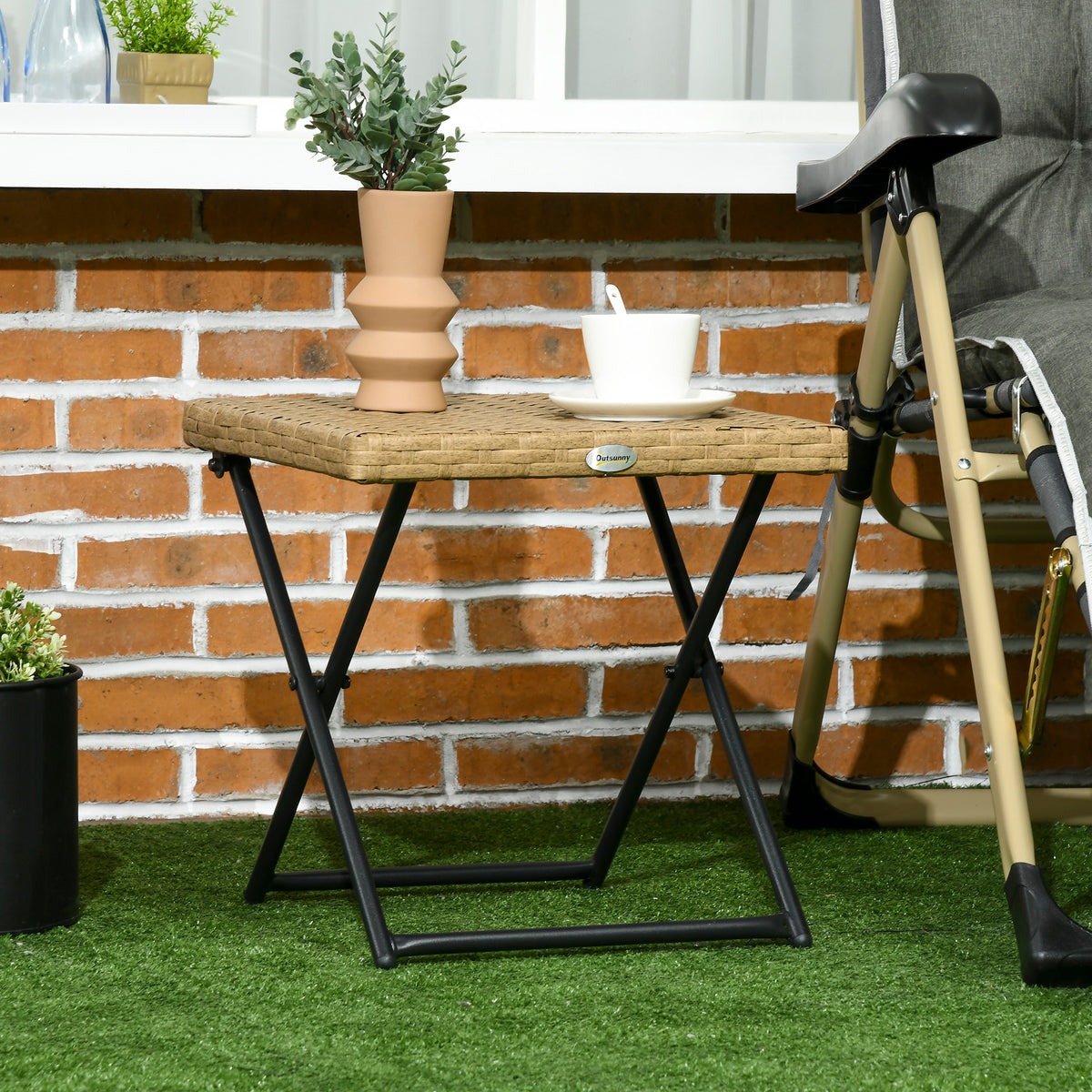 Mesa de Jardim em Vime Sintético Mesa de Terraço Exterior Dobrável com Pés Cruzados e Estrutura de Aço para Pátio Varanda 40x40x40 cm Natural — foto 2