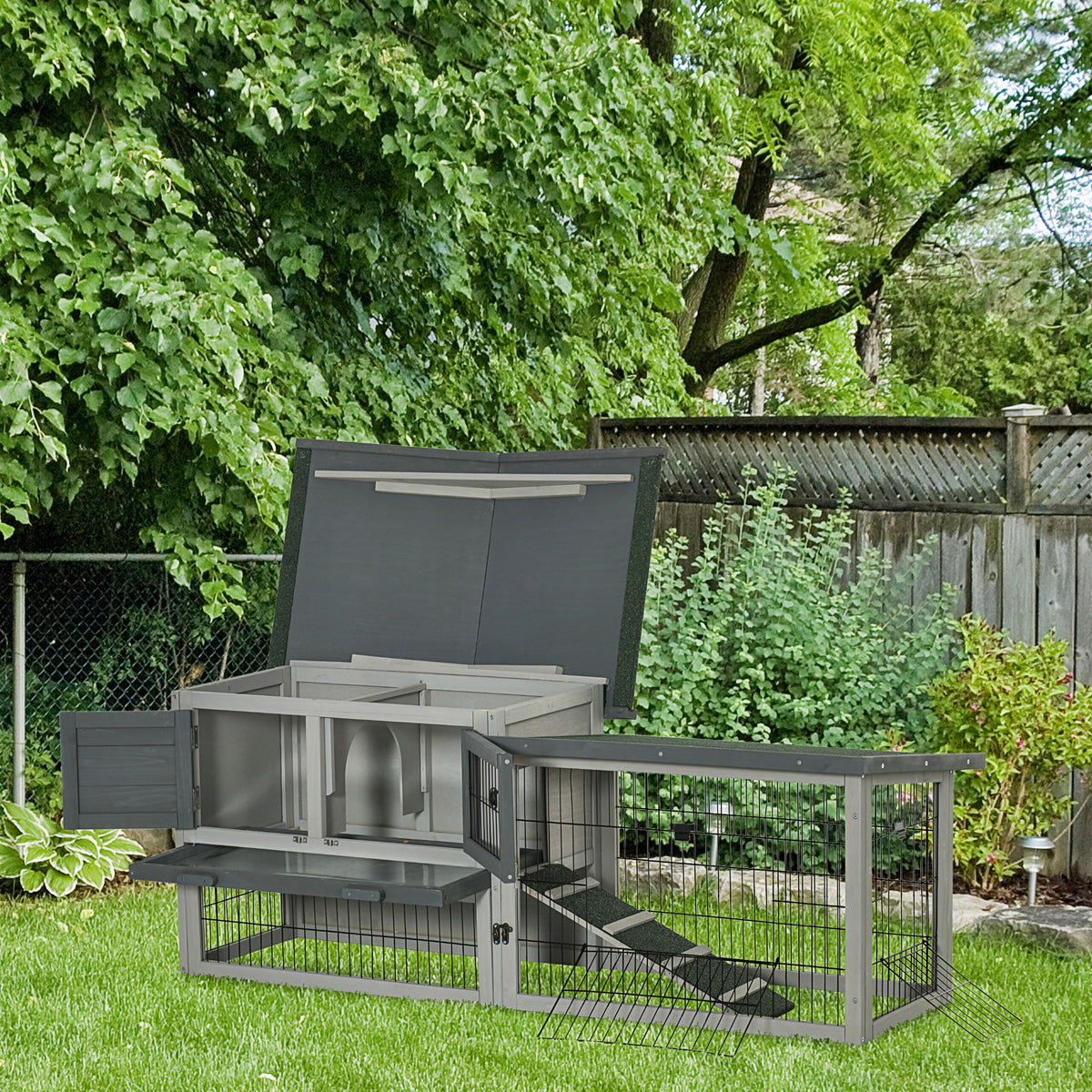Coelheira de Madeira Exterior Gaiola Grande para 2 Coelhos de 2 Níveis com Teto Asfáltico Retrátil Cerca de Metal Bandeja Removível e Rampa 154,5x52,5x68,5 Cinza — foto 2
