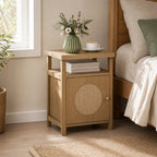 Mesa de Cabeceira com Porta de Vime Mesa de Cabeceira com Prateleira Aberta e Compartimento Móvel Auxiliar para Quarto Sala 40x35x55 cm Madeira — Ambiente | Lifestyle