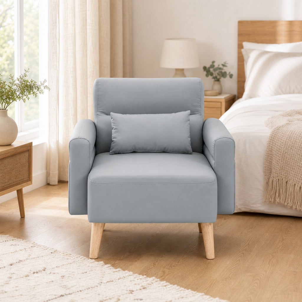 Poltrona Moderna Estofada em Couro Sintético com Apoios de Braço Acolchoados Encosto com Costuras e Pés em Madeira para Dormitório 77x78x78 cm Cinzento — Ambiente | Lifestyle