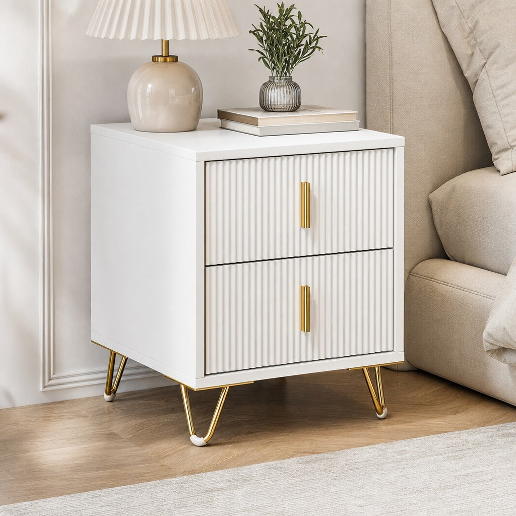 Mesa de Cabeceira com 2 Gavetas Mesa Auxiliar com Pés de Metal para Sala de Estar Dormitório Carga Máxima 40 kg 40x40x47 cm Branco e Dourado — Ambiente | Lifestyle