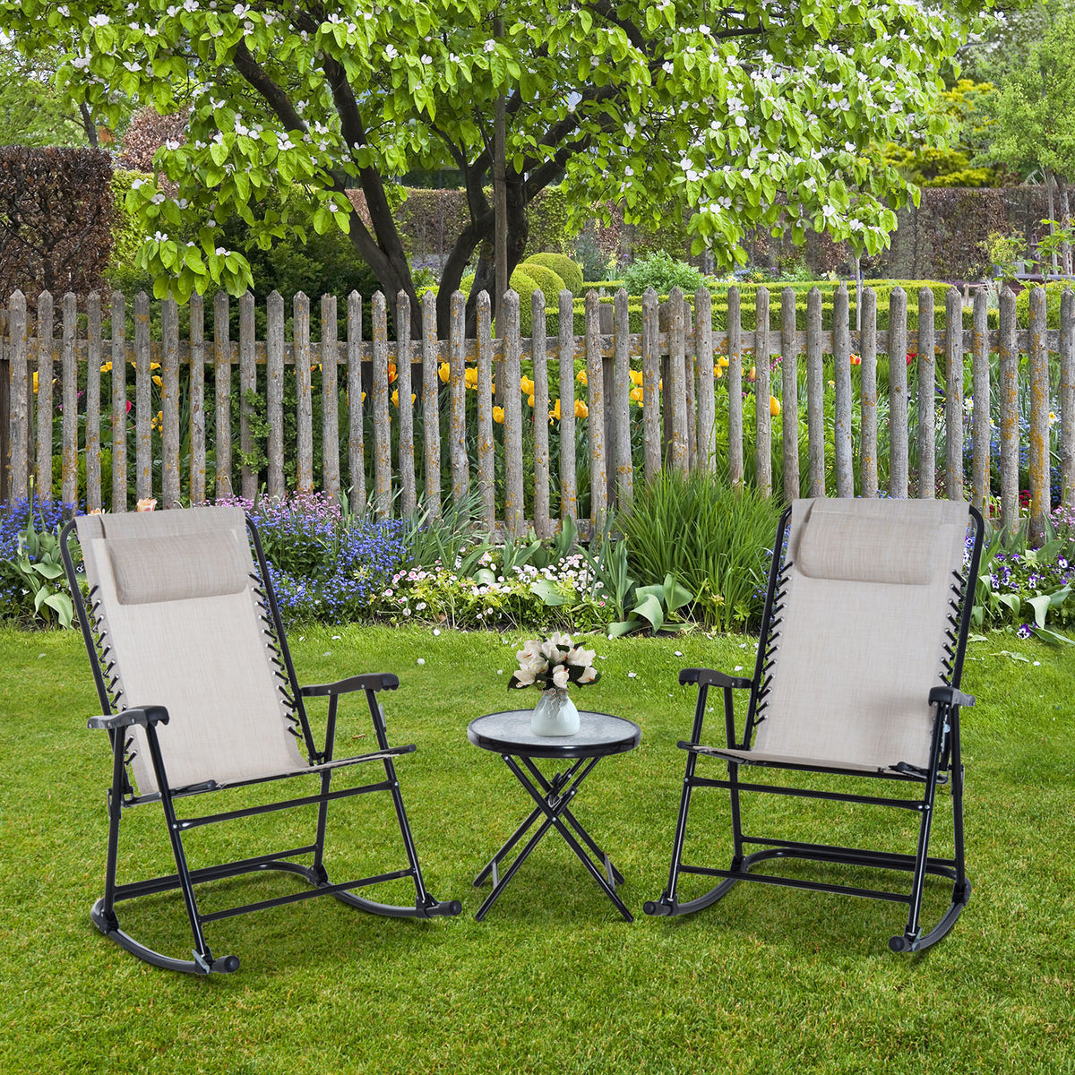 Conjunto de móveis de jardim, mesa redonda Ø46x49 cm e 2 cadeiras de balanço 68x90x106 cm dobrável com fechadura para pátio externo bege — foto 2