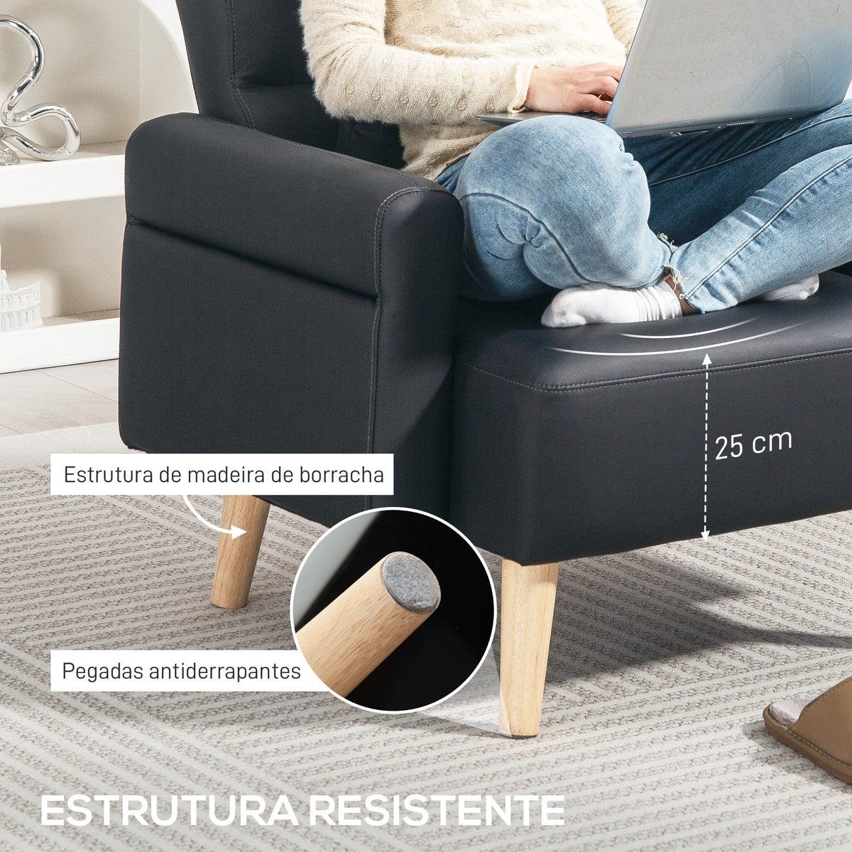 Poltrona Moderna Estofada em Couro Sintético com Apoios de Braço Acolchoados Encosto com Costuras e Pés em Madeira para Dormitório 77x78x78 cm Preto — foto 7