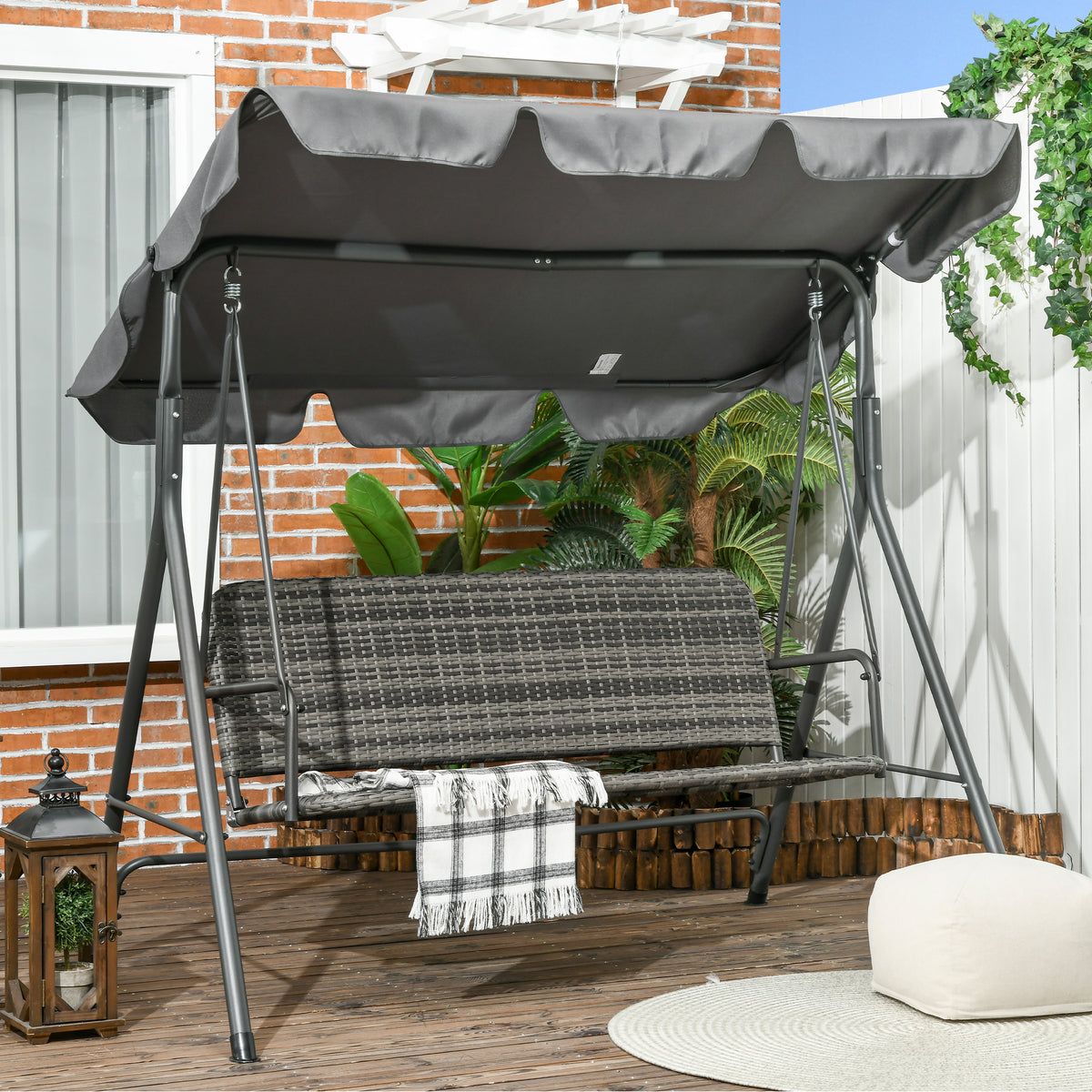 Banco Baloiço de Jardim Baloiço de Exterior com Toldo Ajustável Assento em Vime PE e Apoio para os Braços para Varanda Pátio Carga 240 kg 167x112x153 cm Cinza — foto 2