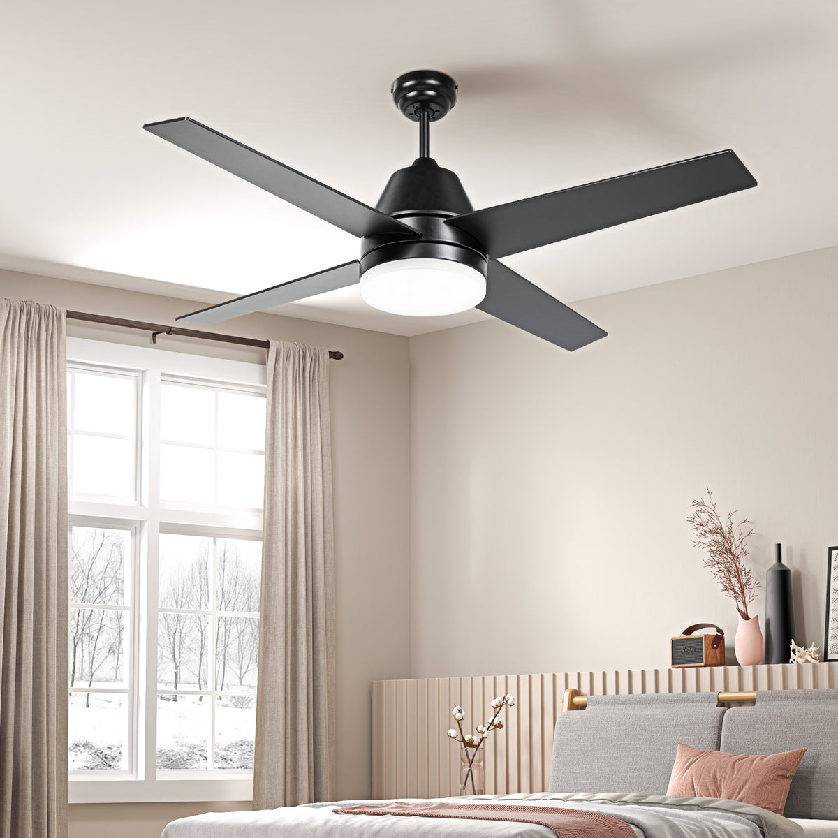 Ventoinha de Teto com Luz 46W Ø129 cm Motor DC Ventoinha de Teto Silencioso com 4 Lâminas Reversíveis Controlo Remoto 6 Velocidades e Temporizador para Quarto Sala Preto — foto 2