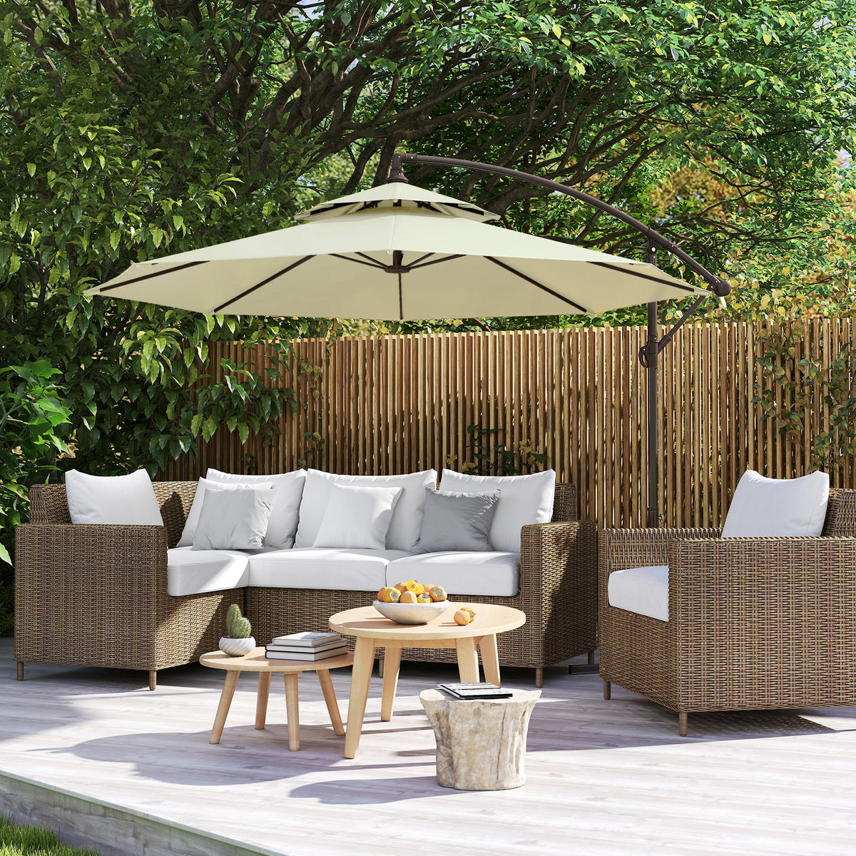 Chapéu de Sol de Jardim Ø267 cm Chapéu de Sol Inclinável com Duplo Teto Manivela 8 Hastes de Aço e Base Cruzada Proteção Solar para Terraço Varanda Exterior Bege — foto 2