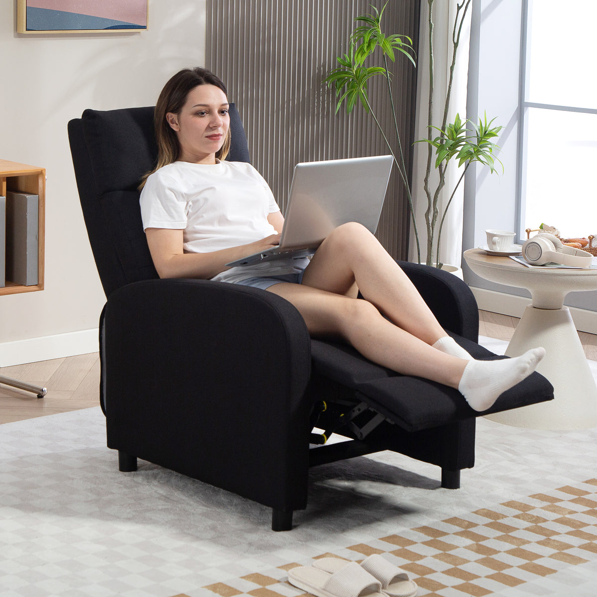 Poltrona Relax Reclinável até 155° Poltrona Reclinável Manual Estofado em Tecido Carga Máxima 150 kg para Pessoas com Altura Inferior 195 cm 67x87x98 cm Preto — foto 2