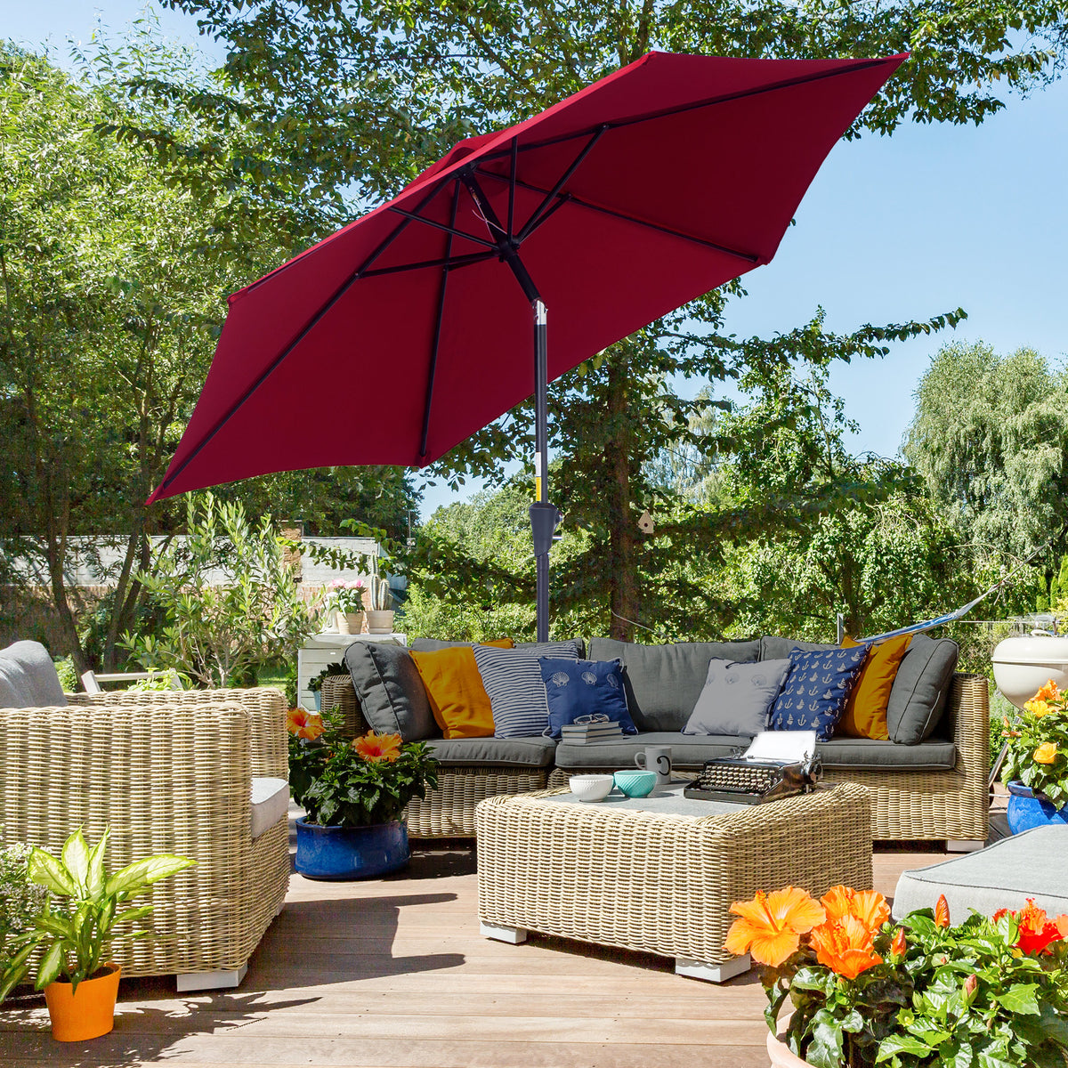 Chapéu de Sol de Jardim Ø270x235cm Chapéu de Sol de Alumínio Reclinável com Manivela e 6 Hastes para Terraço Exterior Balcão Vermelho Escuro — foto 2