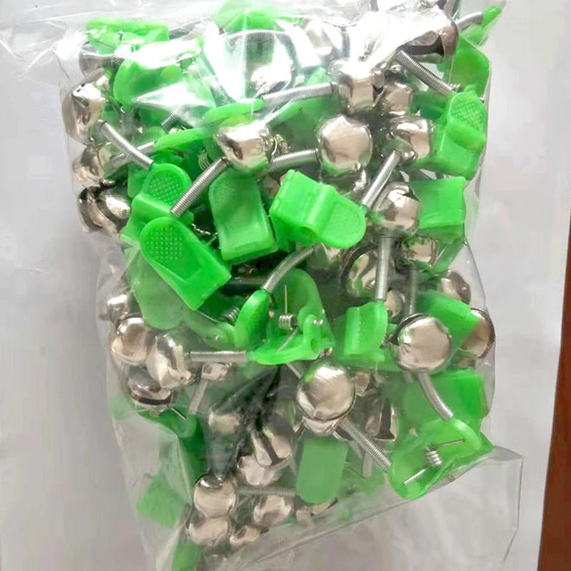 10 pçs acessórios de pesca clipe de plástico snap sinos de peixe varas de pesca especial anel duplo sinos — foto 2
