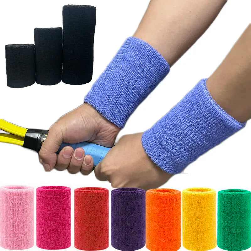 Munhequeira desportiva vermelha 8 cm, conjunto de 2 unidades — foto 2
