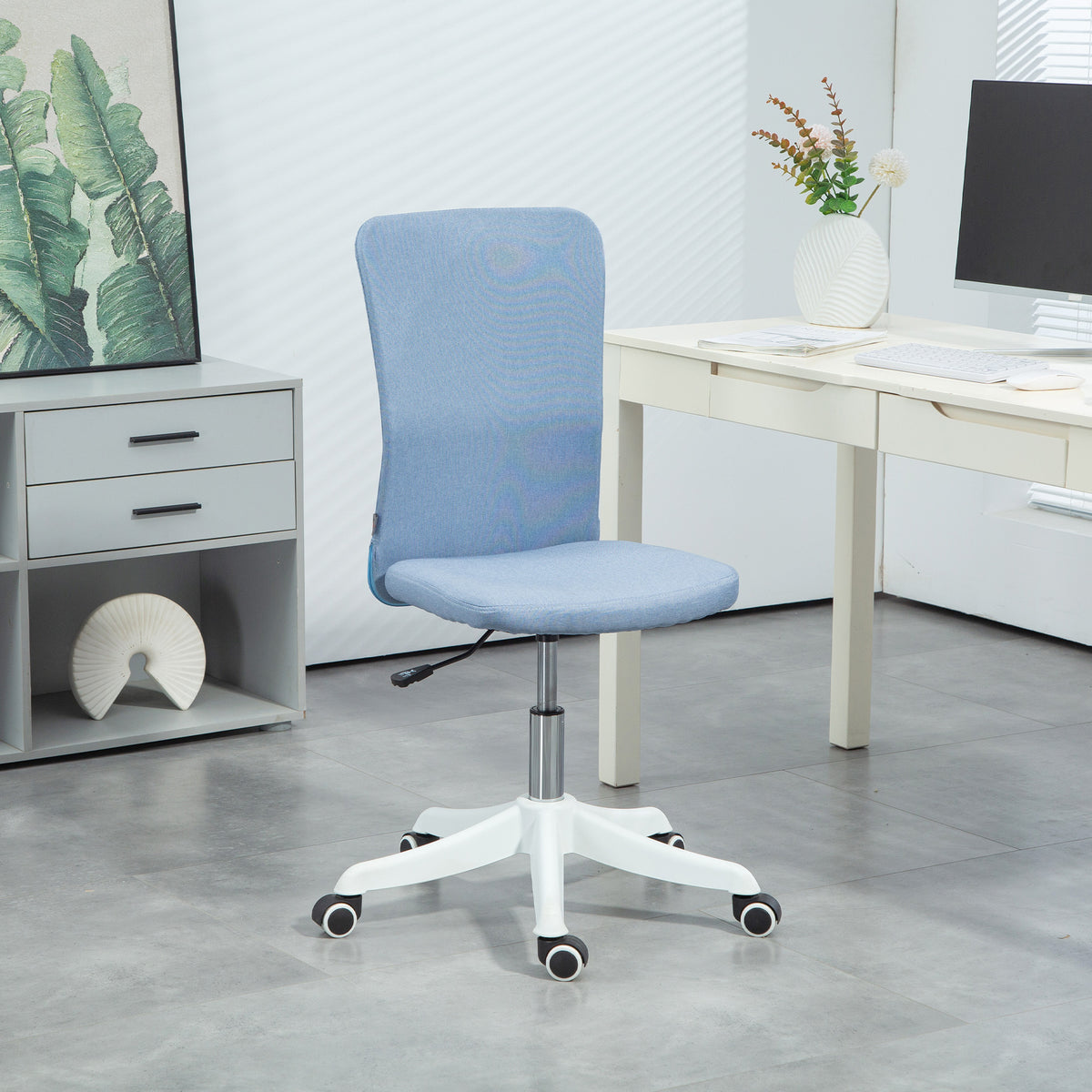 Cadeira de Escritório sem Apoio para os Braços Cadeira de Escritório Giratória Estofada em Linho Sintético com Altura Ajustável para Estudo Dormitório Tocador Carga 120 kg 53x43x85-93 cm Azul — foto 2