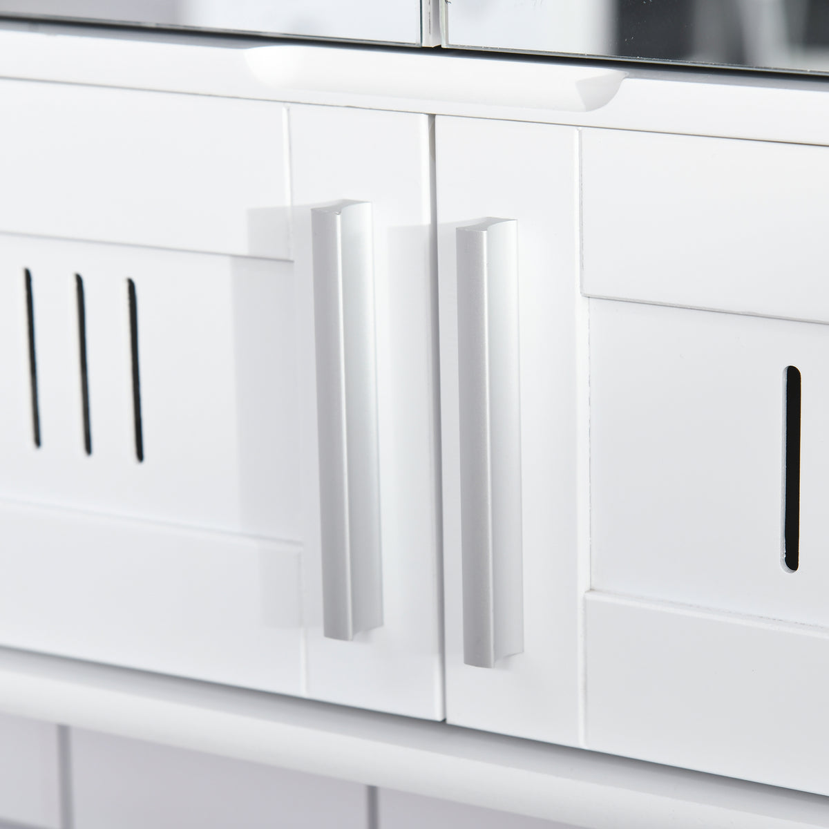 Armário de Casa de Banho com Espelho de Parede com 4 Portas Armário Suspenso com Grande Armazenamento com Prateleira Interior Estilo Moderno 55x17,5x60cm Branco — foto 7