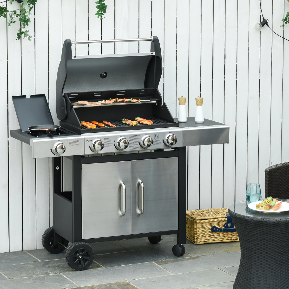 Barbecue a Gás com Rodas Barbecue 4+1 Queimadores 3KW e Mesa Lateral Armário de Armazenamento Aço Inoxidável Barbecue a Gás 128x50x113cm Preto e Prata — foto 2