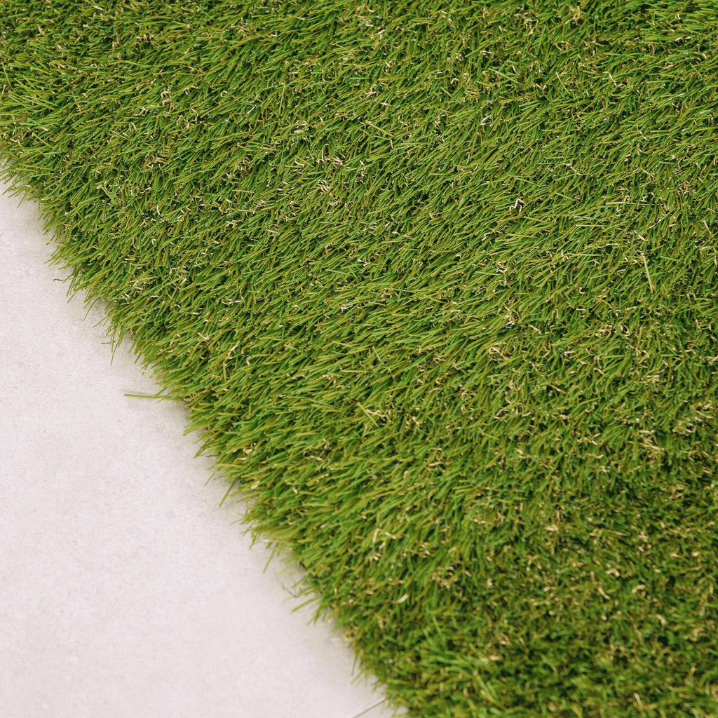 Relva Artificial 30 mm Rolo de Relva Artificial de 1x4 m Realista com Orifícios de Drenagem para Varanda Jardim Pátio Verde — foto 8