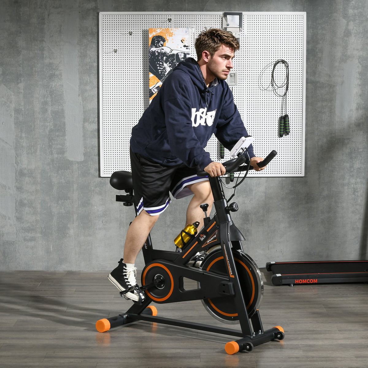 Bicicleta Estática com Resistência Ajustável Bicicleta Fitness com Volante de Inércia de 8kg Ecrã LCD Assento e Guiador Ajustáveis Suporte para Tablet 103x48x115cm Preto e Laranja — foto 2
