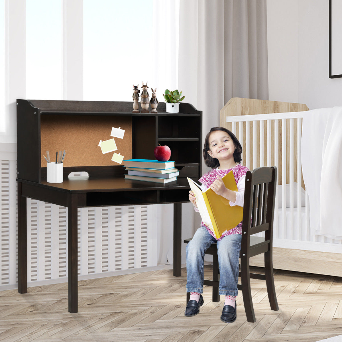 Conjunto Mesa e Cadeira Infantil com Gavetas e Prateleiras - Escritório Criança Castanho — foto 5