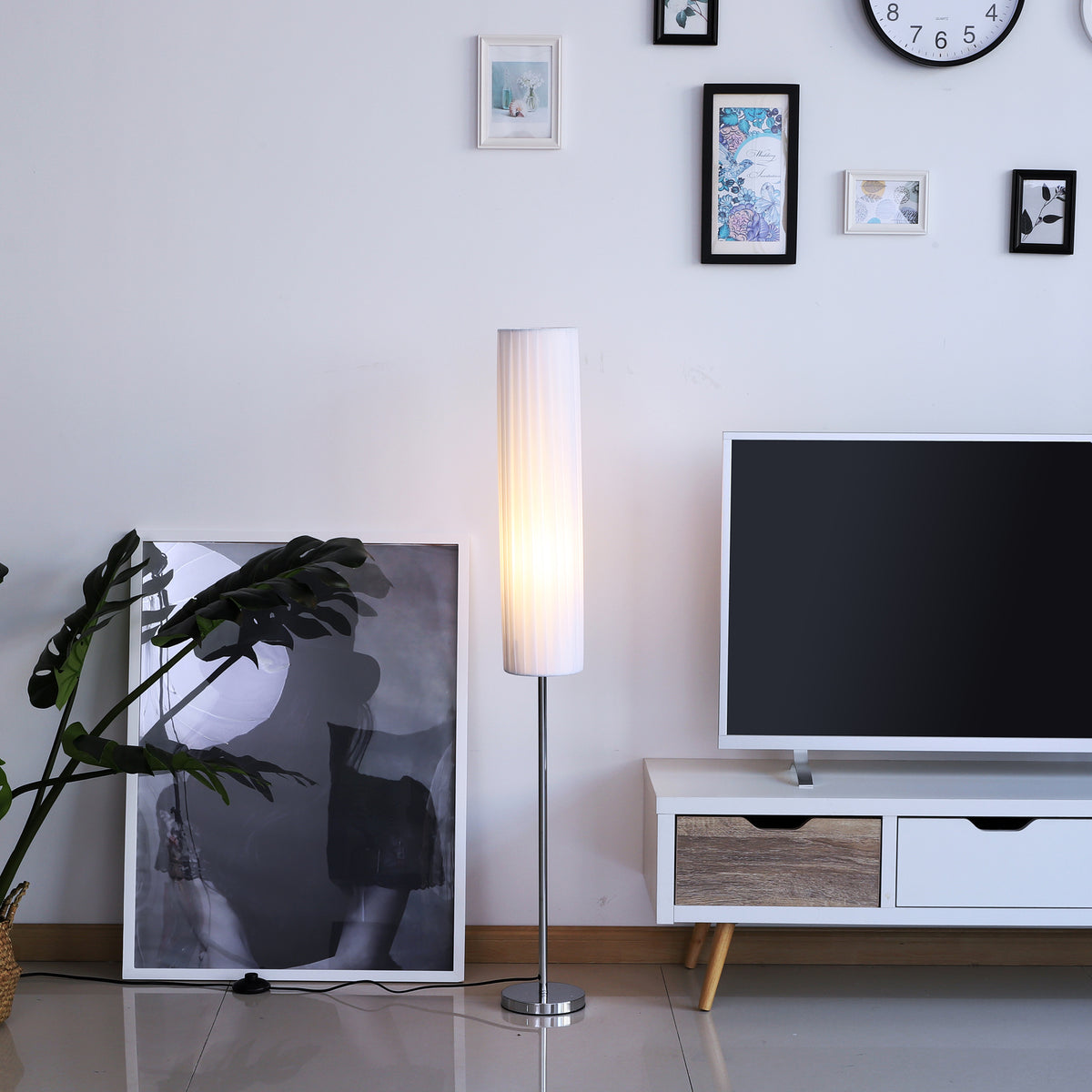 Candeeiro de Pé Moderno para o Quarto com Luzes E27, 40W e Interruptor de Pé, com Base de Aço Inoxidável Cor Branca 120cm — foto 2
