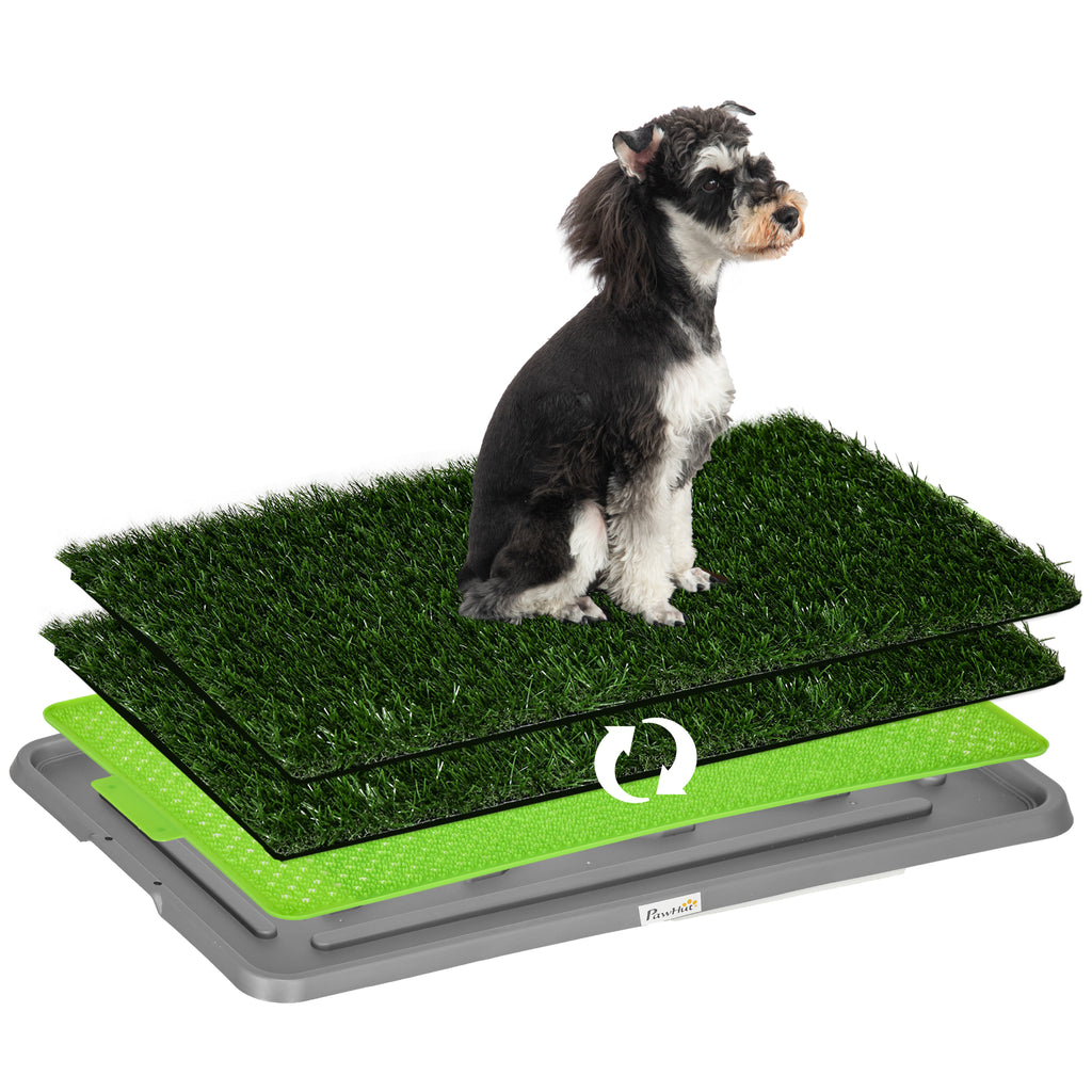 Resguardo de Treino para Cães com 2 Relvas Artificiais Sanitário para Cães com Grade e Bandeja para Treino de Filhotes no Exterior e Interior 67x41x3,5 cm Verde — foto 1
