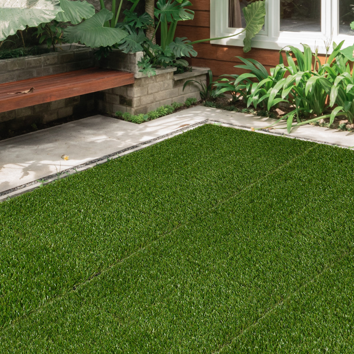 Relva Artificial de 10 Peças Estrado de Relva Sintética 30x30 cm Altura 20 mm Resistente aos Raios UV Relva Artificial para Jardim Pátio e Varanda Verde Escuro — foto 2