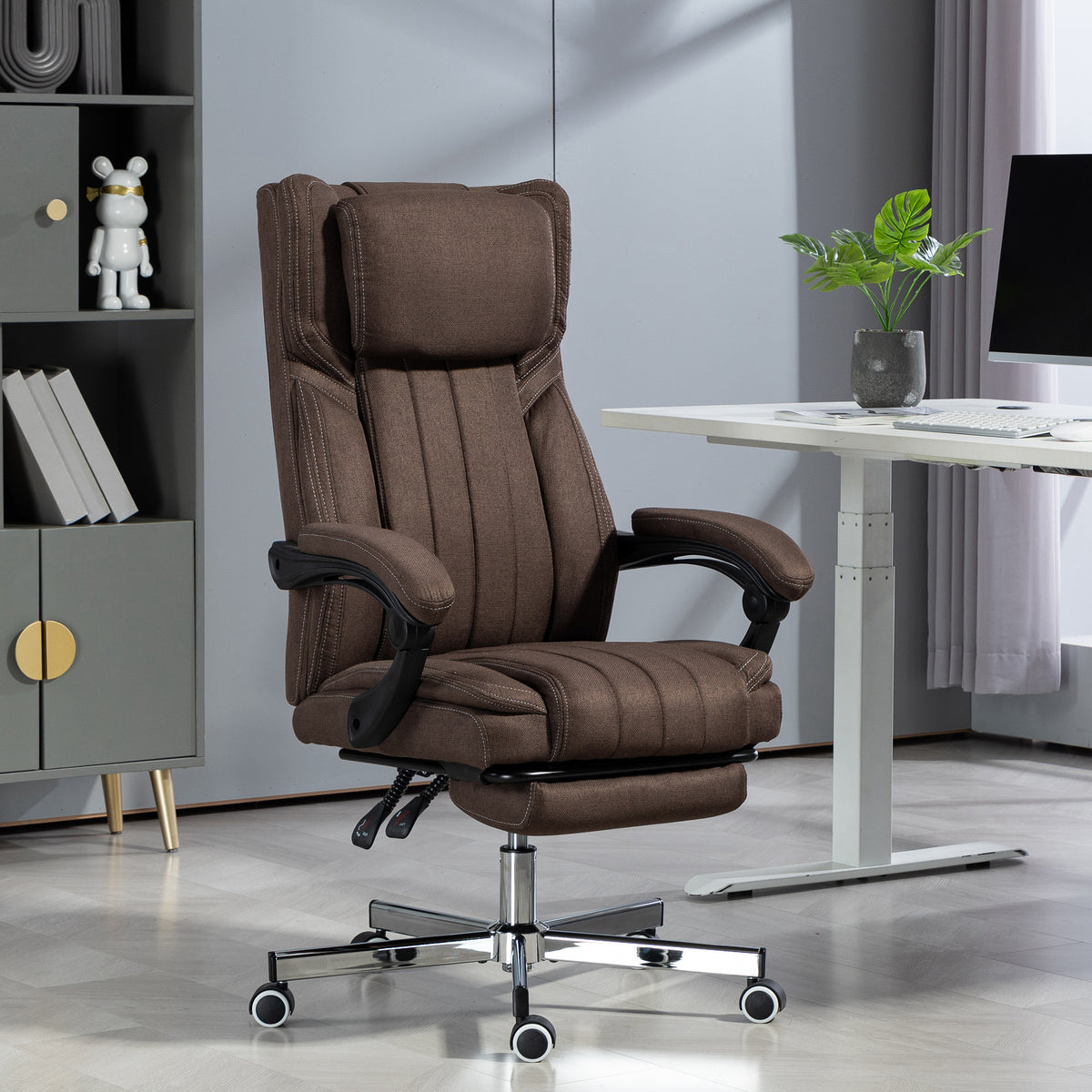 Cadeira de Escritório com 6 Pontos de Massagem por Vibração Cadeira de Escritório Reclinável com Altura Ajustável Controlo Remoto Encosto Alto e Apoio para a Cabeça 65x61x101-113 cm Marrom — foto 2