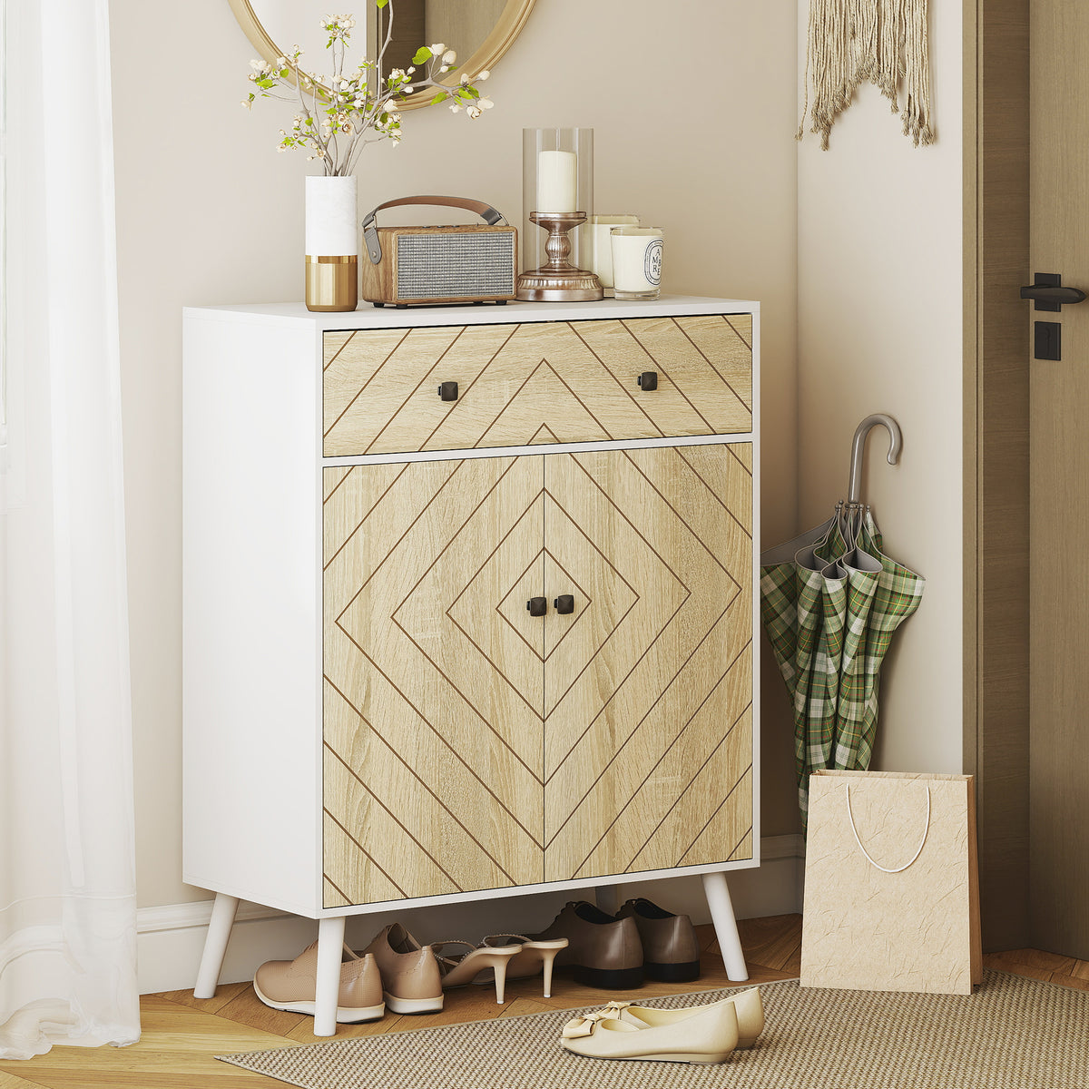 Sapateira de 2 Portas com Design em Espiga Sapateira para Entrada com Prateleiras Ajustáveis Gaveta para 12 Pares de Sapatos 75x35x97 cm Branco e Madeira — foto 2