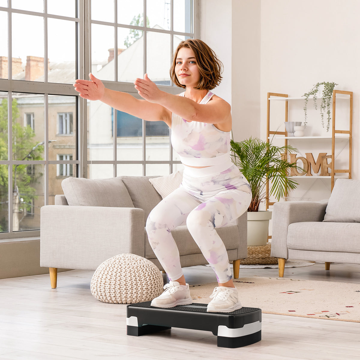 Step para Exercício Aeróbico Plataforma Step com Altura Ajustável em 2 Níveis com Carga Máxima 120kg para Exercício em Academia Casa 68x29x10-15cm Preto — foto 2