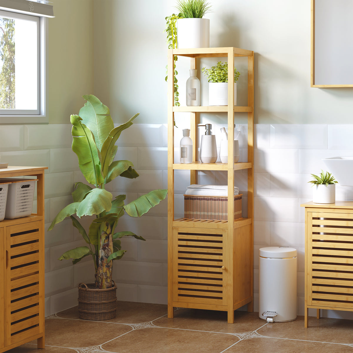 Estantes de bambu para o banheiro Armário alto Livraria Organizador 4 Níveis 1 Porta 36x33x140cm — foto 2