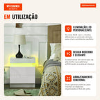 Table de Chevet avec Lumière LED Table avec Panneau Haute Brillance 2 Tiroirs et Télécommande pour Salon Chambre 45x35x5 — Infografia PT (em utilização)